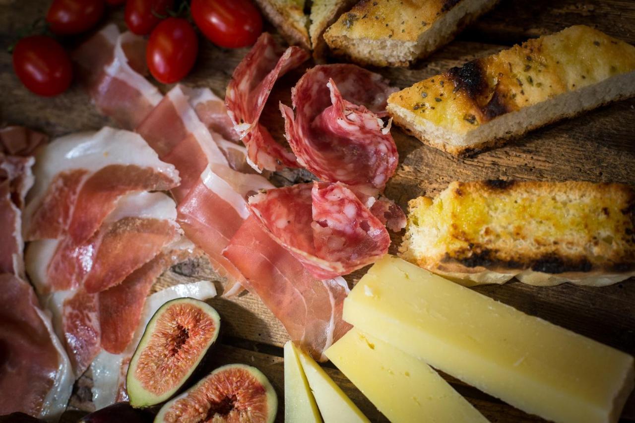 Locanda Dell'Oleificio Mezzane di Sotto Esterno foto