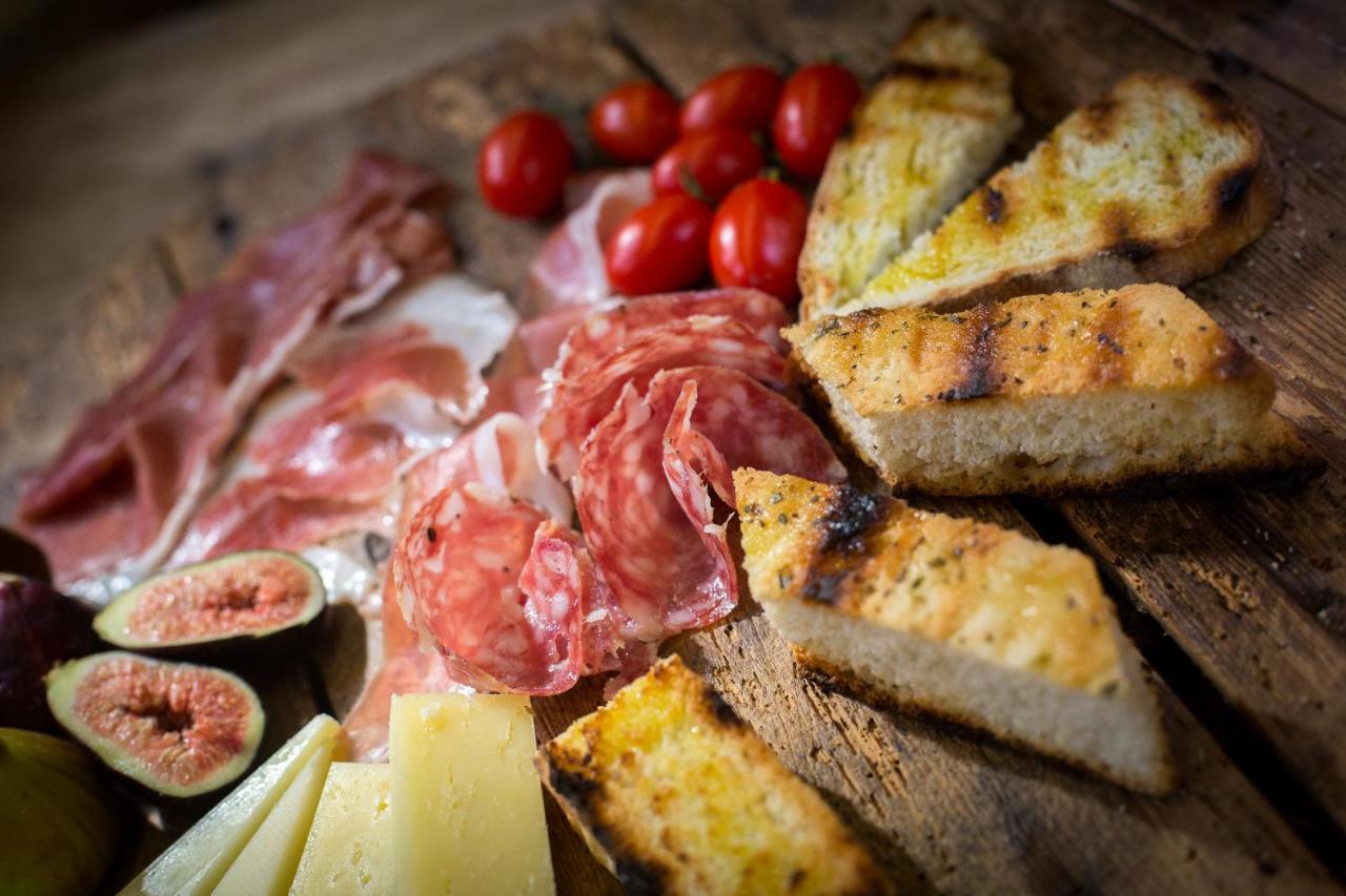 Locanda Dell'Oleificio Mezzane di Sotto Esterno foto
